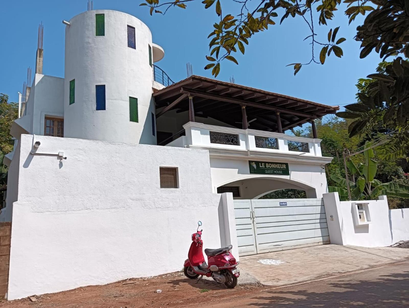 Le Bonjour Apartment Kottakuppam Luaran gambar