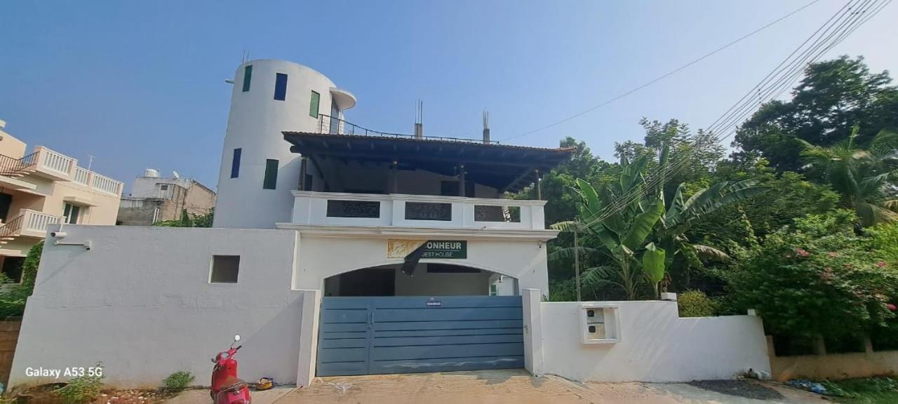 Le Bonjour Apartment Kottakuppam Luaran gambar